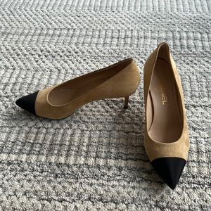 Chanel Kitten Heel Pumps Size 38